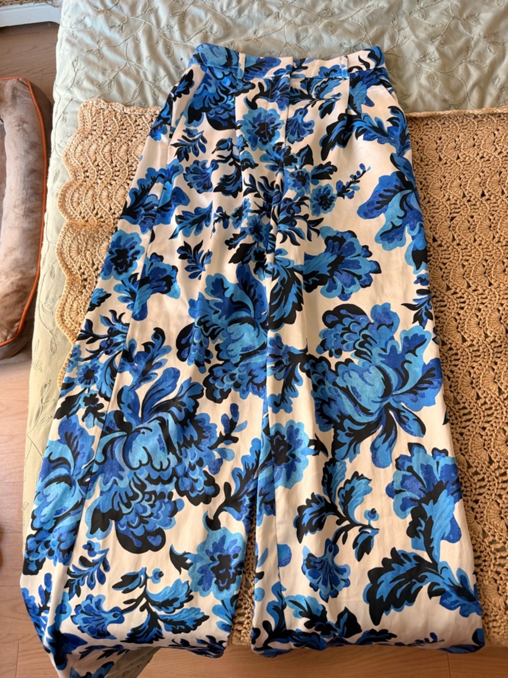 Christian Lacroix Blue and White Floral Satin Pant - Picture 3 of 6